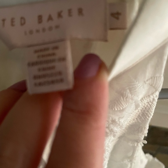 Ted Baker Dayzey A Line Lace Panelling Fit Flare Cut Out dress, never worn - Picture 2 of 4